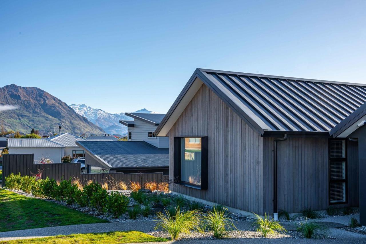 Villa Kikorangi Mountain Vista Wanaka Exterior foto
